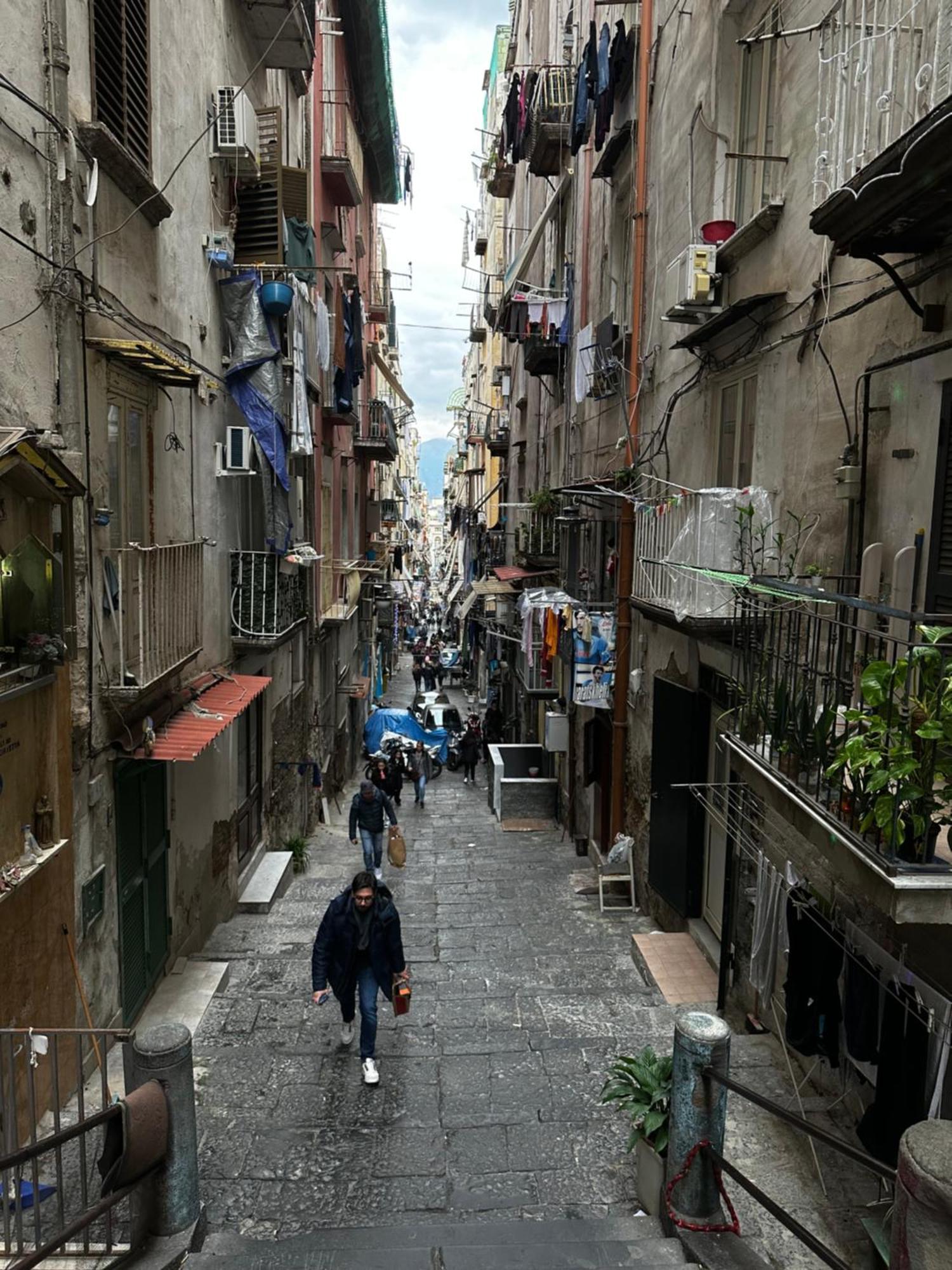 Nanninella Naples